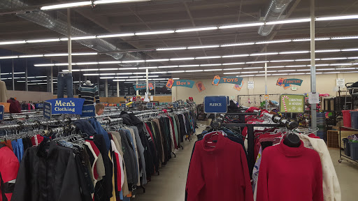 Thrift Store «Thrift Town», reviews and photos, 410 El Camino Ave, Sacramento, CA 95815, USA