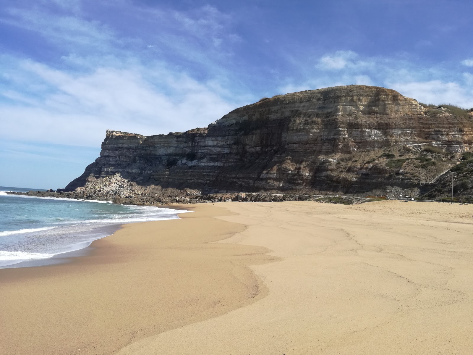 Foto af Praia Azul - populært sted blandt afslapningskendere