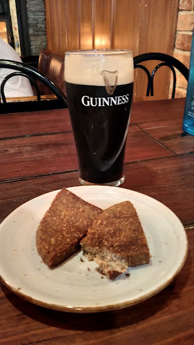 Reviews of The Craic Irish Tavern in Dunedin - Pub