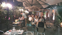 Atmosphère du Restaurant Les Arcades à Albi - n°10