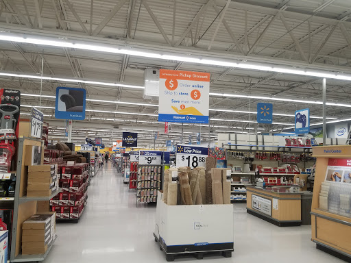 Shopping Mall «Eastport Plaza Shopping Center», reviews and photos, 4000 SE 82nd Ave, Portland, OR 97266, USA