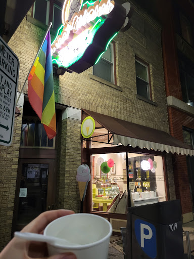 Dessert Shop «Sweet Moses», reviews and photos, 6800 Detroit Ave, Cleveland, OH 44102, USA