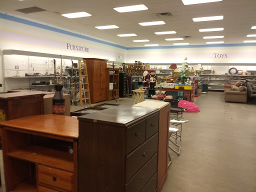 Thrift Store «Layton Goodwill Store», reviews and photos, 1010 W Hill Field Rd, Layton, UT 84041, USA