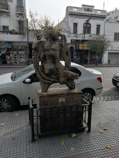 Paseo De Las Esculturas