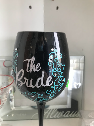 Thrift Store «Visalia Emergency Aid Council Thrift Store», reviews and photos