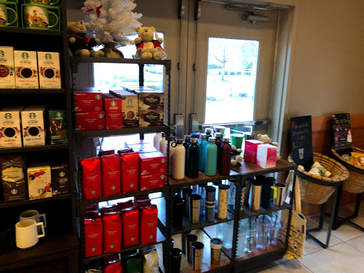 Coffee Shop «Starbucks», reviews and photos, 3065 Forrest Rd, Fort Campbell, KY 42223, USA