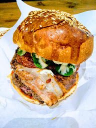 Photo n°49 de Holy Moly Burger à Lille ()