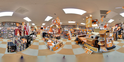 Sportswear Store «HoundDogs of Knoxville», reviews and photos, 9250 Kingston Pike, Knoxville, TN 37922, USA