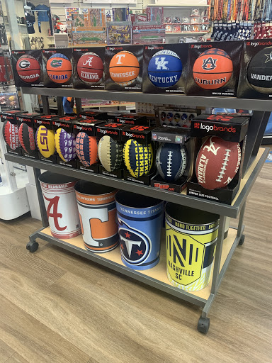 Shoe Store «Sport Seasons», reviews and photos, 56 White Bridge Pike, Nashville, TN 37205, USA