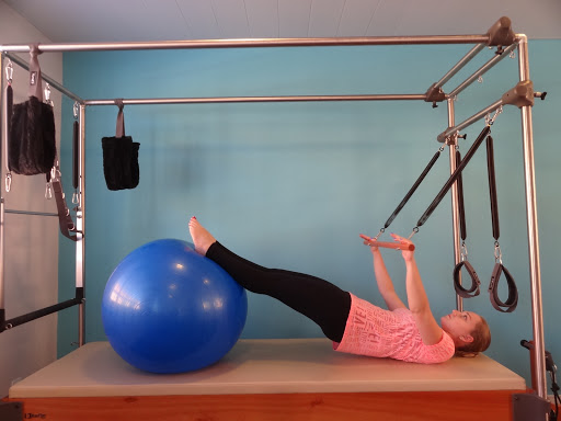 Logo da empresa - Vanessa Martim Pilates Estúdio