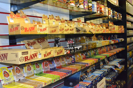 Tobacco Shop «Smoke N Chill Novelties», reviews and photos, 11150 Research Blvd #209, Austin, TX 78759, USA