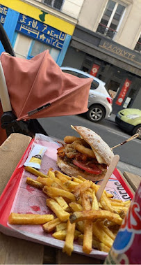 Aliment-réconfort du Restauration rapide Burger Oburg'kampf à Paris - n°12