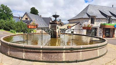 Fontaine de la Godivelle à La Godivelle
