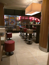 Photo n°38 de McDonald's à Coignières ()