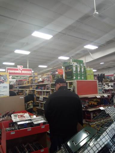 Home Improvement Store «Tractor Supply Co.», reviews and photos, 2091 E Main St, Spartanburg, SC 29307, USA