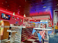 Atmosphère du Restaurant américain Memphis - Restaurant Diner à Neuville-en-Ferrain - n°6