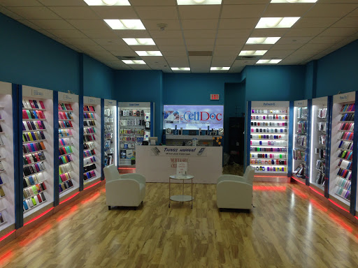 Phone Repair Service «Cell Doc - Woodbridge Center Phone Repair», reviews and photos, 250 Woodbridge Center Dr, Woodbridge, NJ 07095, USA