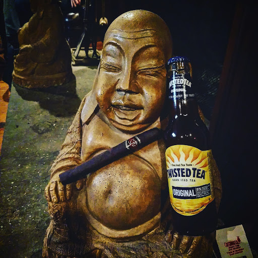 Cigar Shop «Big Buddha Cigar Lounge», reviews and photos, 27 Hawleyville Rd, Newtown, CT 06470, USA