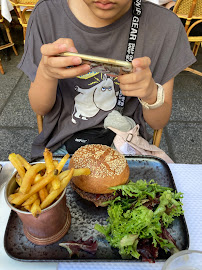 Hamburger du Restaurant français Le Petit Marcel à Paris - n°3
