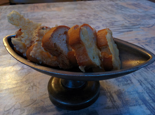 Book Store «Canyon Way Bookstore & Restaurant», reviews and photos, 1216 SW Canyon Way, Newport, OR 97365, USA