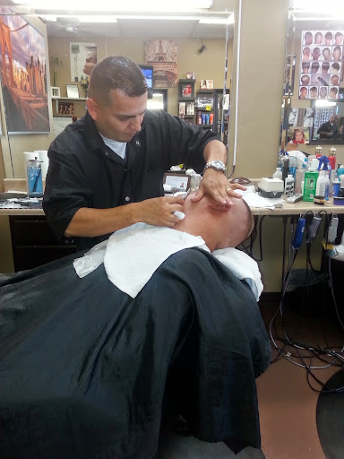 Barber Shop «J J Barber Shop», reviews and photos, 5905 W Bell Rd # 3, Glendale, AZ 85308, USA