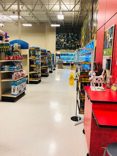 Pet Supply Store «PetSmart», reviews and photos, 1751 N Central Expy, McKinney, TX 75070, USA