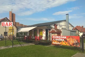 Bar u Wioli - kurczak z rożna, dania obiadowe i przekąski image