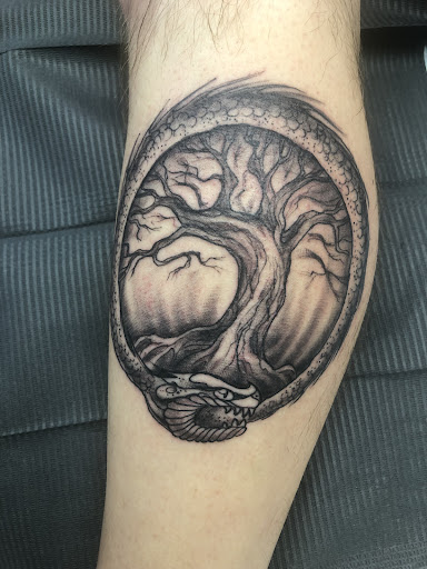 Tattoo Shop «Amarok Tattoo Studio», reviews and photos, 10 8th St N #200, Fargo, ND 58102, USA