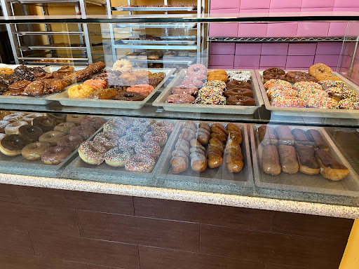 Bakery «Coco Donuts», reviews and photos, 10040 W Cheyenne Ave, Las Vegas, NV 89129, USA