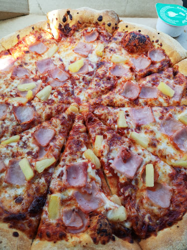 Domino's Pizza - Bournemouth - Winton - Pizza