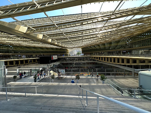 Place Carré, Les Halles à Paris