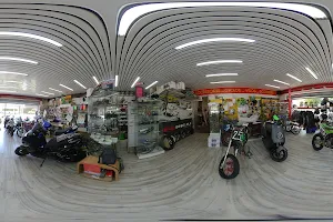 Two Wheels Shop image