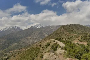 Mirador de Los Tres Valles image