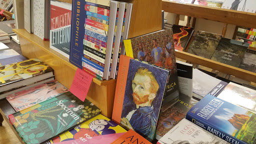 Book Store «Country Bookshelf», reviews and photos, 28 W Main St, Bozeman, MT 59715, USA