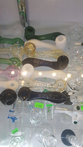 Tobacco Shop «Marleys Smoke Shop», reviews and photos, 6410 Charlotte Pike #116, Nashville, TN 37209, USA