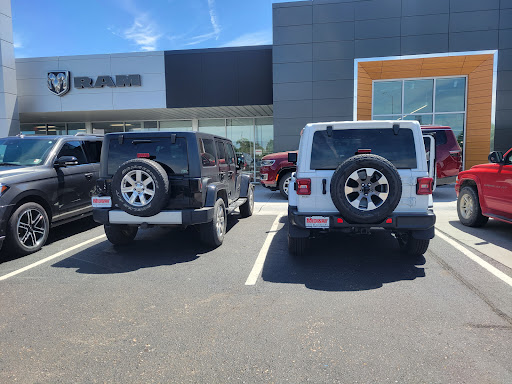 Car Dealer «Midway Chrysler Dodge Jeep Ram», reviews and photos, 219 2nd Ave E, Kearney, NE 68847, USA