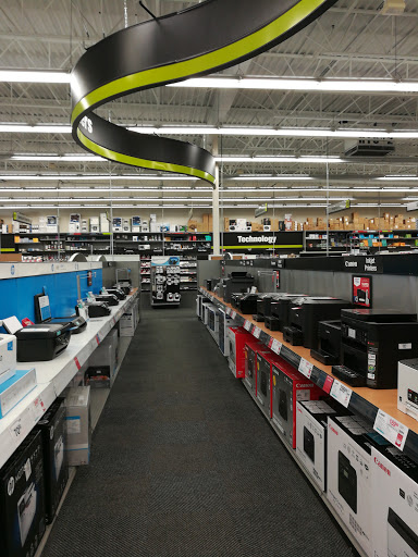 Office Supply Store «Staples», reviews and photos, 1551 W Algonquin Rd, Rolling Meadows, IL 60008, USA