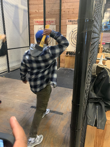 Go-Kart Track «Autobahn indoor Speedway & Events - Baltimore North / White Marsh, MD», reviews and photos, 8415 Kelso Dr #100, Essex, MD 21221, USA