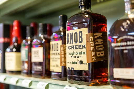 Liquor Store «R & H Liquor Stores», reviews and photos, 1662 TX-337 Loop, New Braunfels, TX 78130, USA