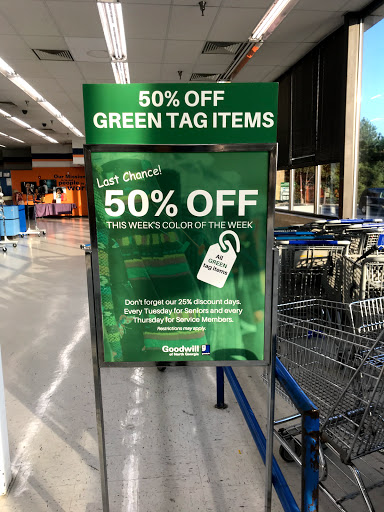 Thrift Store «Goodwill of North Georgia: Kennesaw Store and Donation Center», reviews and photos, 2500 Cobb Pkwy N, Kennesaw, GA 30152, USA