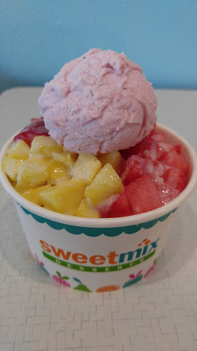 Ice Cream Shop «Sweet Mix», reviews and photos, 1811 N Greenville Ave #300, Richardson, TX 75081, USA
