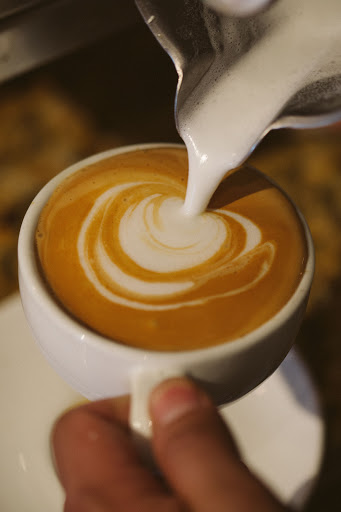 Coffee Shop «Front Porch Cafe», reviews and photos, 300 US-64, Manteo, NC 27954, USA