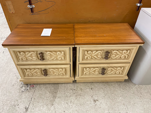 Thrift Store «Grace Centers of Hope Thrift Store», reviews and photos, 5919 Highland Rd, Waterford Twp, MI 48327, USA