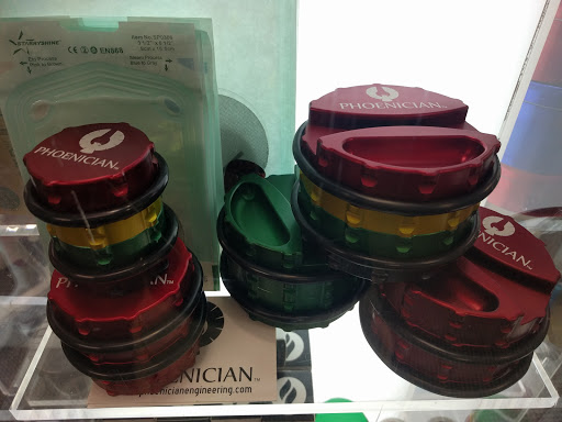 Tobacco Shop «Hempire State Smoke Shop», reviews and photos, 2340 Lyell Ave, Rochester, NY 14606, USA