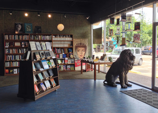 Book Store «Malvern Books», reviews and photos, 613 W 29th St, Austin, TX 78705, USA