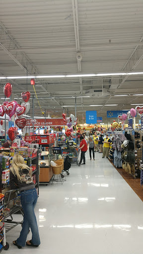 Department Store «Walmart Supercenter», reviews and photos, 41232 US-19, Tarpon Springs, FL 34689, USA