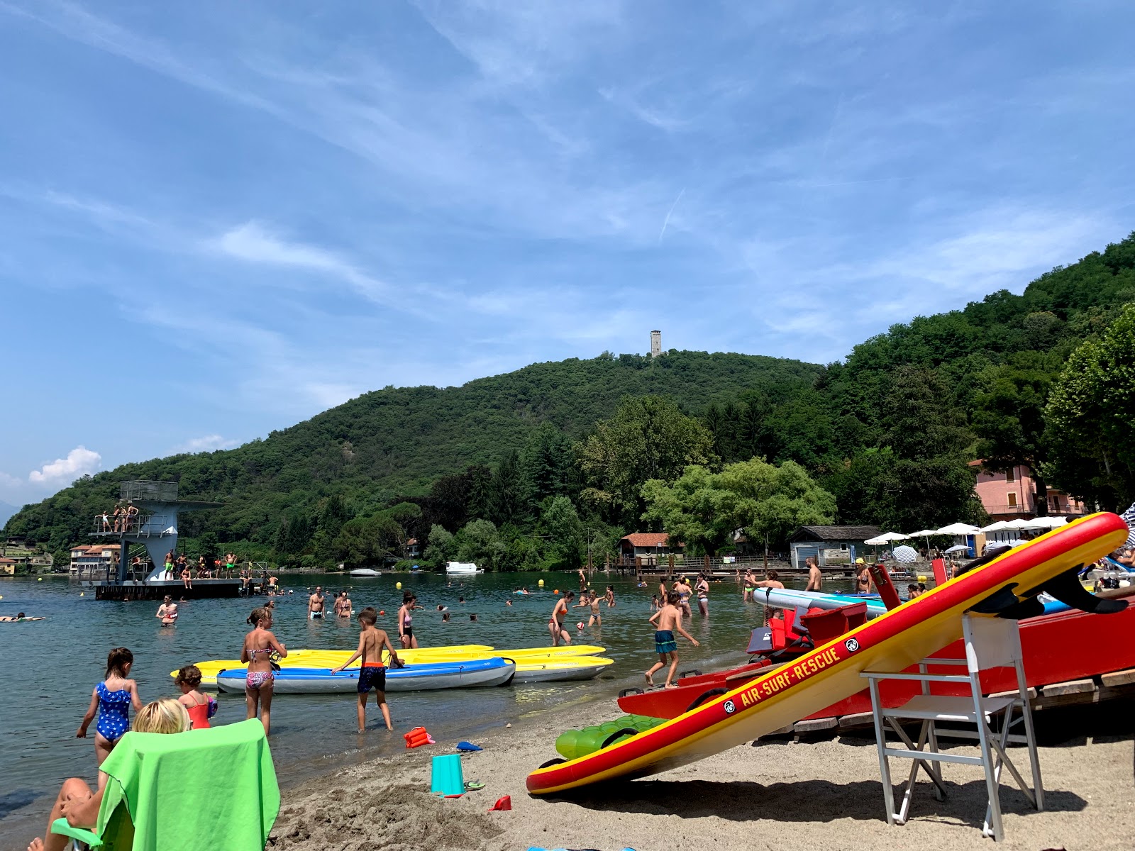 Foto de Lido di Gozzano área de complejo turístico de playa