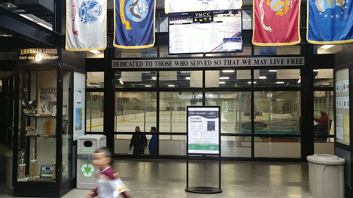 Community Center «Veterans Memorial Community Center», reviews and photos, 8055 Barbara Ave E, Inver Grove Heights, MN 55077, USA