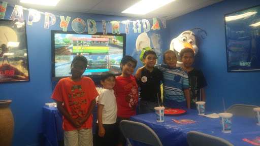 Movie Theater «Silverado 16», reviews and photos, 11505 W Loop 1604 N, San Antonio, TX 78250, USA