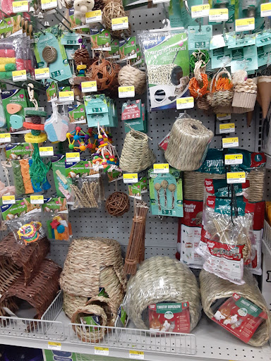 Animal Feed Store «Wilco Farm Store», reviews and photos, 19224 S Molalla Ave, Oregon City, OR 97045, USA